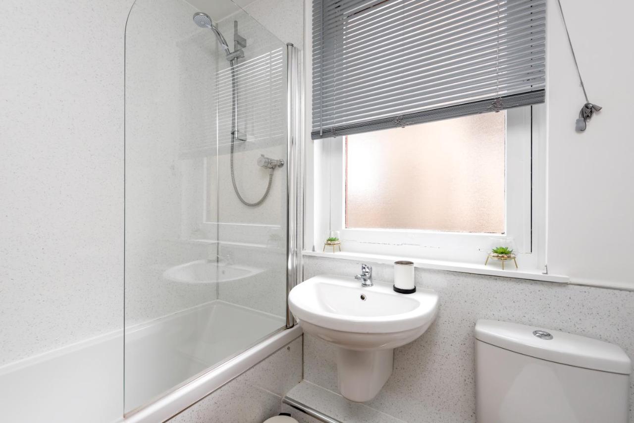 Cosy 1 Bedroom In The West End EDI Exterior foto